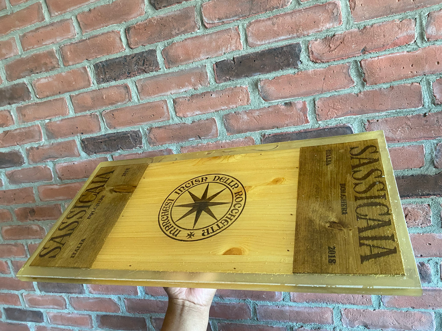 480533A1 2018 Sassicaia Serving Board
