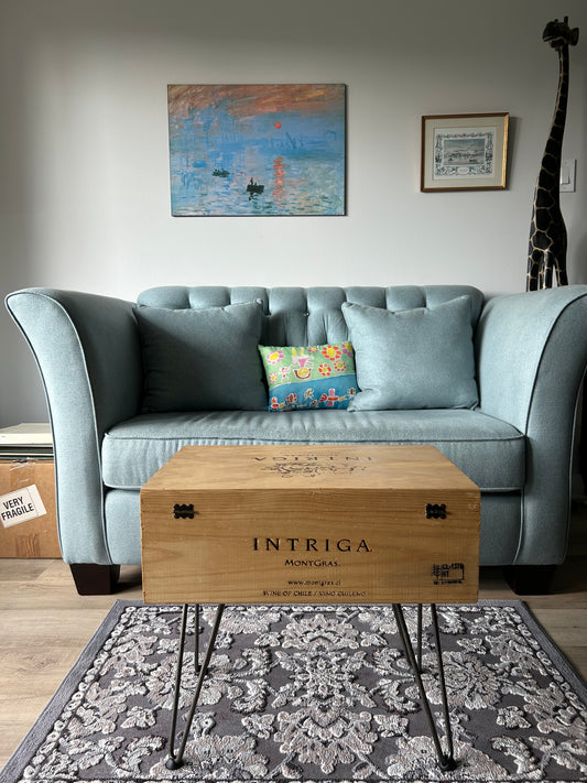 057901A1 Intriga Cabernet Sauvignon Coffee Table Art